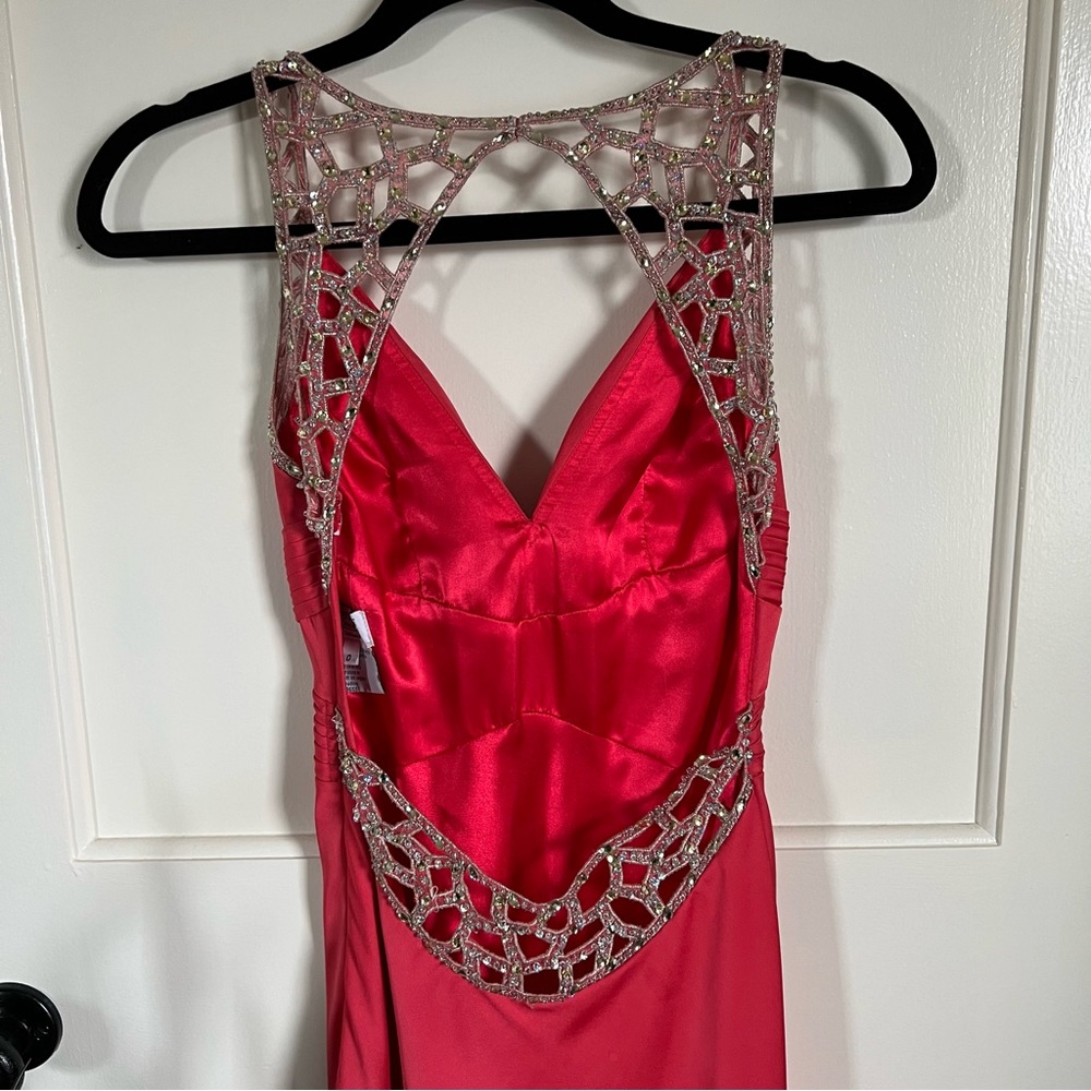 Backless Prom Dress - Picture 7 of 15